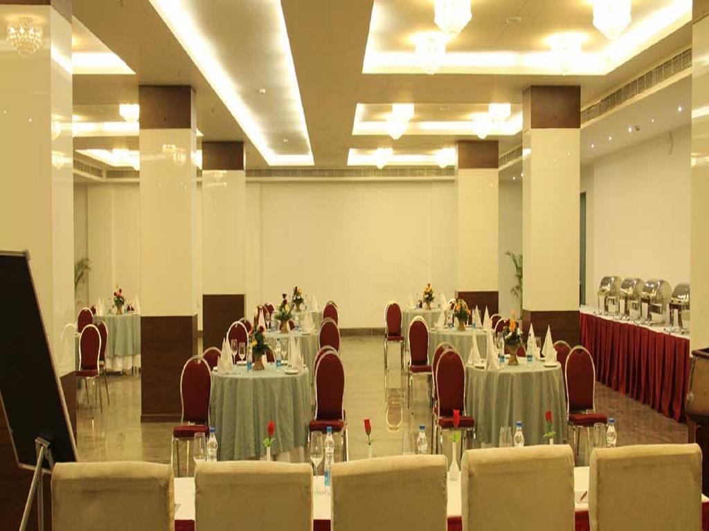 Bhawna Clarks Inn Agra Extérieur photo